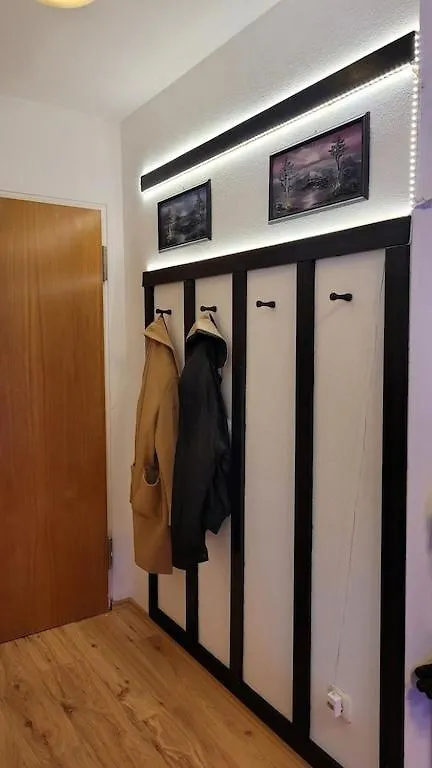 Unique Munich Apartment ウンターハヒング 0*,