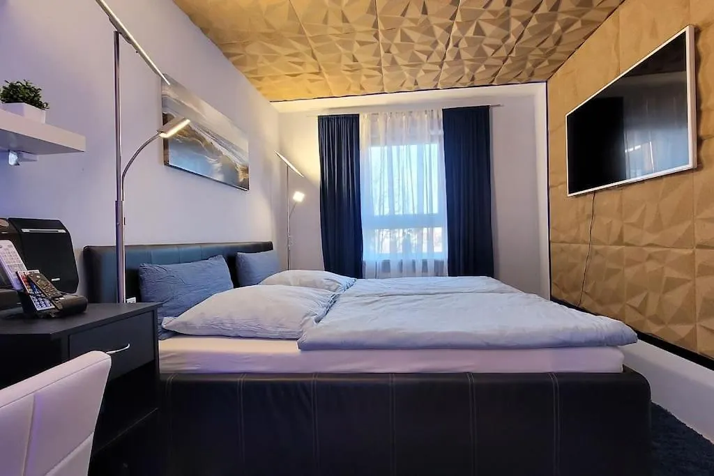 Unique Munich Apartment ウンターハヒング ドイツ